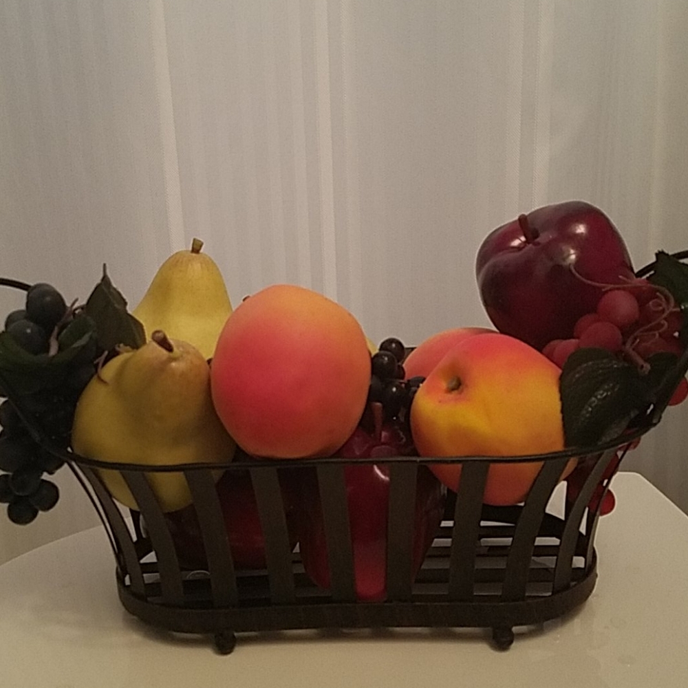 Decorative Fruit Wrought Iron Bowl